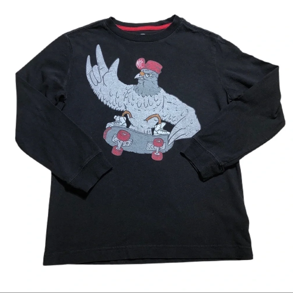 Old Navy Skater Pigeon Long Sleeve Tee